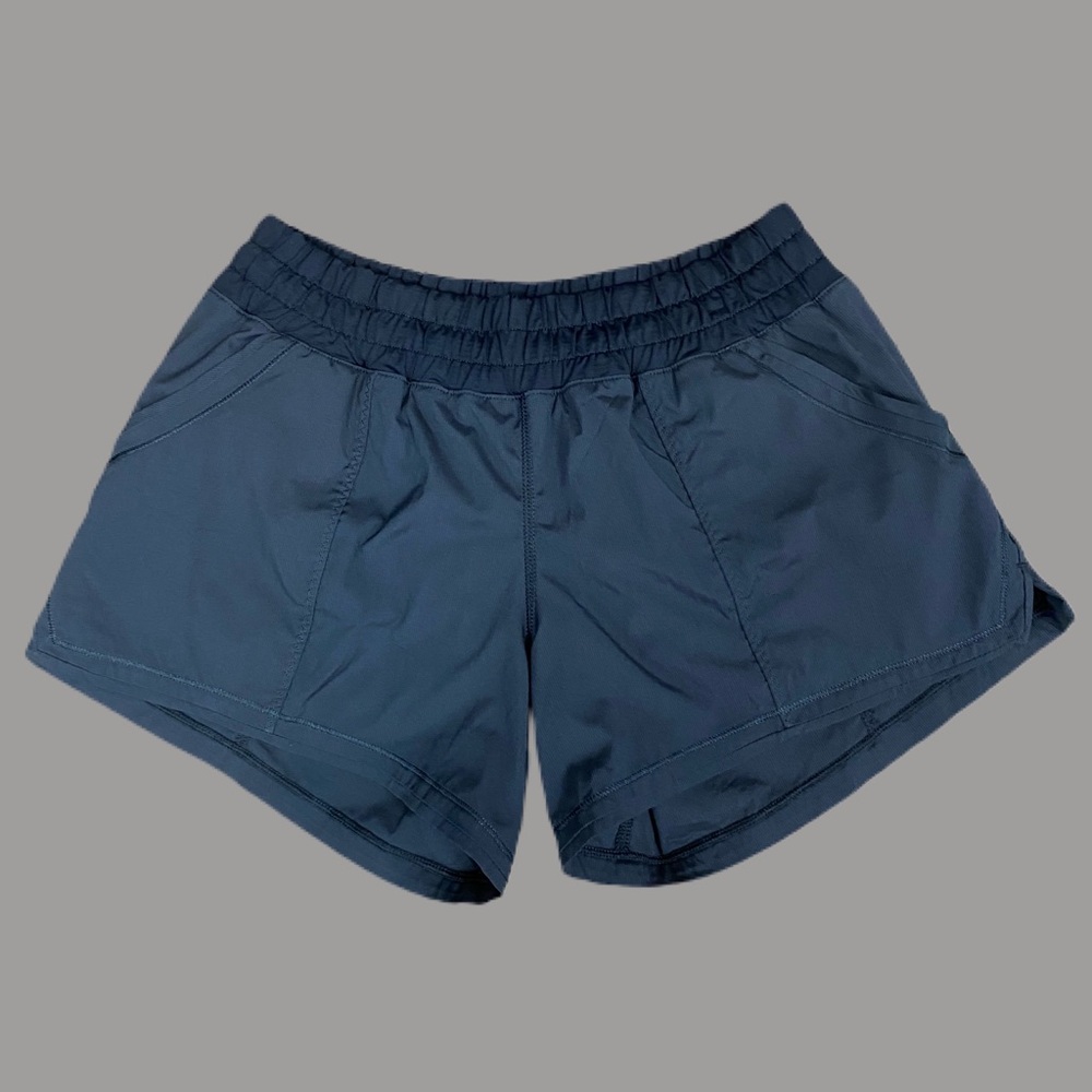 Lululemon Athletica Shorts Sz 6